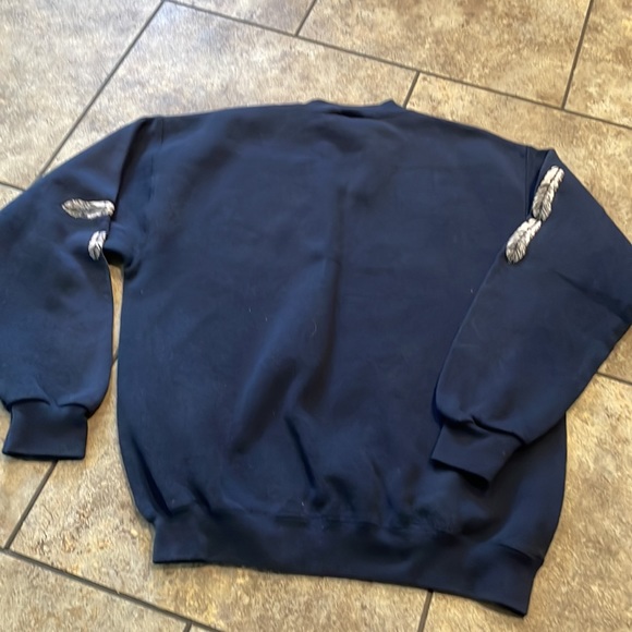 Vintage native American graphic blue sweatshirt made in the USA medium - Picture 4 of 8